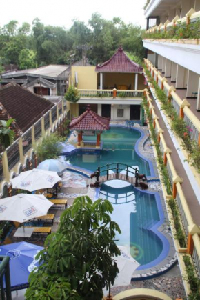 Гостиница Mega Bintang Sweet Hotel  Cepu